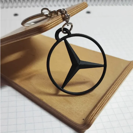 Mercedes Logolu Şık ve Dayanıklı Anahtarlık Tasarımı